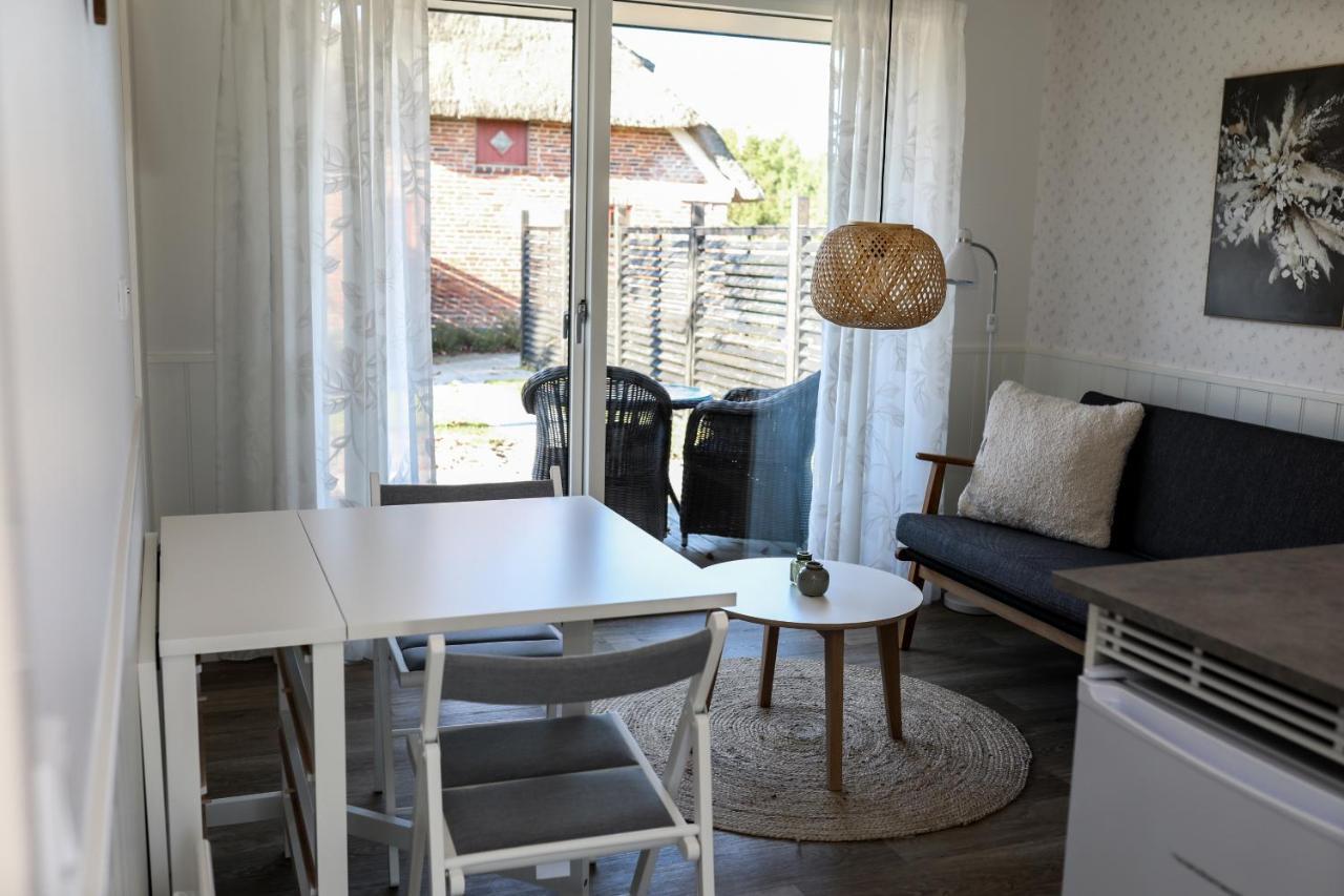 Blabjerggaard - Hennebysvej 60 Aparthotel Henne Strand Bagian luar foto