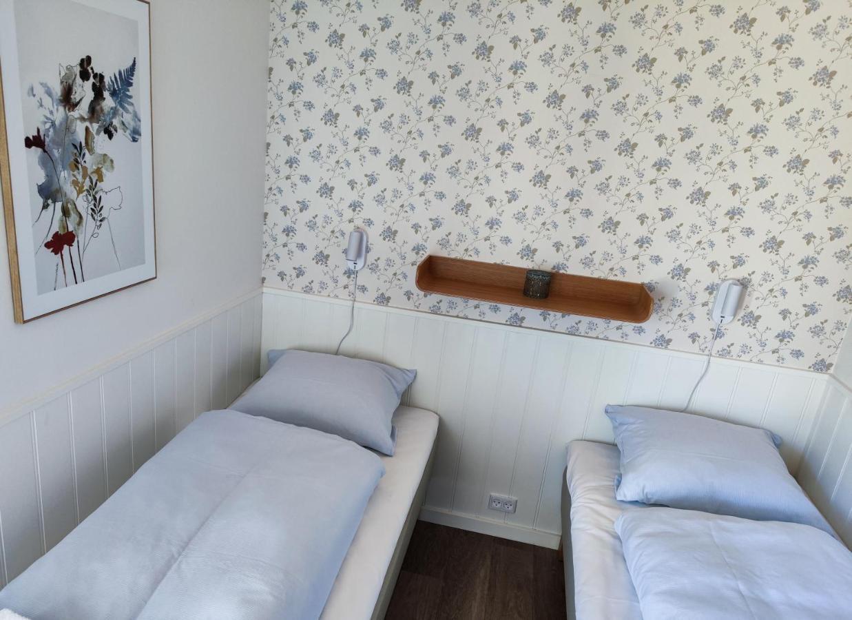 Blabjerggaard - Hennebysvej 60 Aparthotel Henne Strand Bagian luar foto